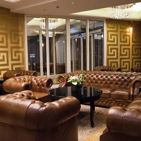 Ξενοδοχείο Dana Business & Conference 4*