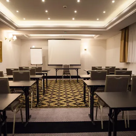 Dana Business & Conference Στσέτσιν