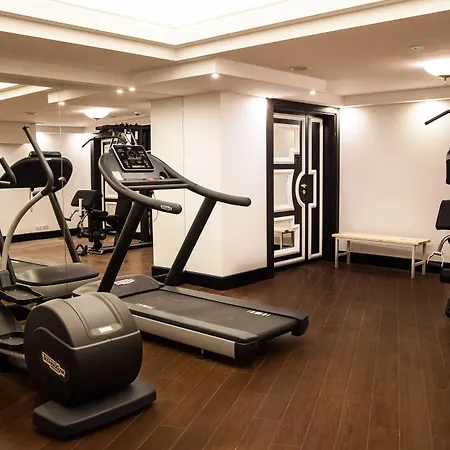 מלון Dana Business & Conference שצ'צ'ין