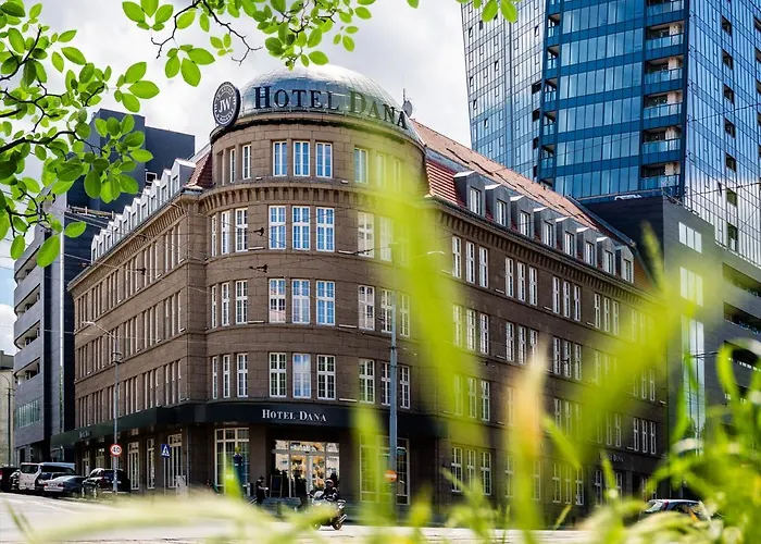 Dana Business & Conference Hotel 4*